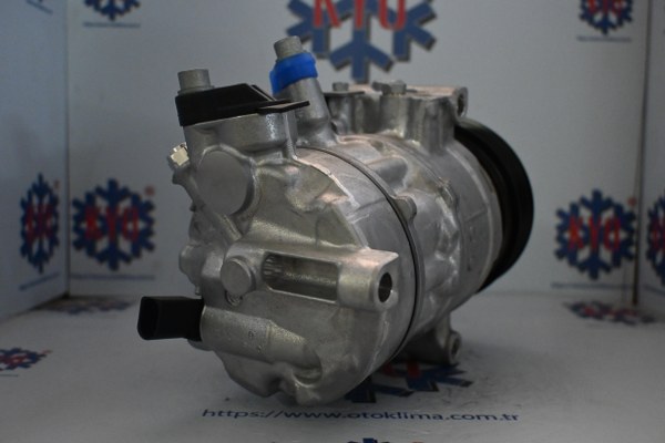 KYOK151159 VOLKSWAGEN GOLF VII 6 PK OEM:5Q0816803 