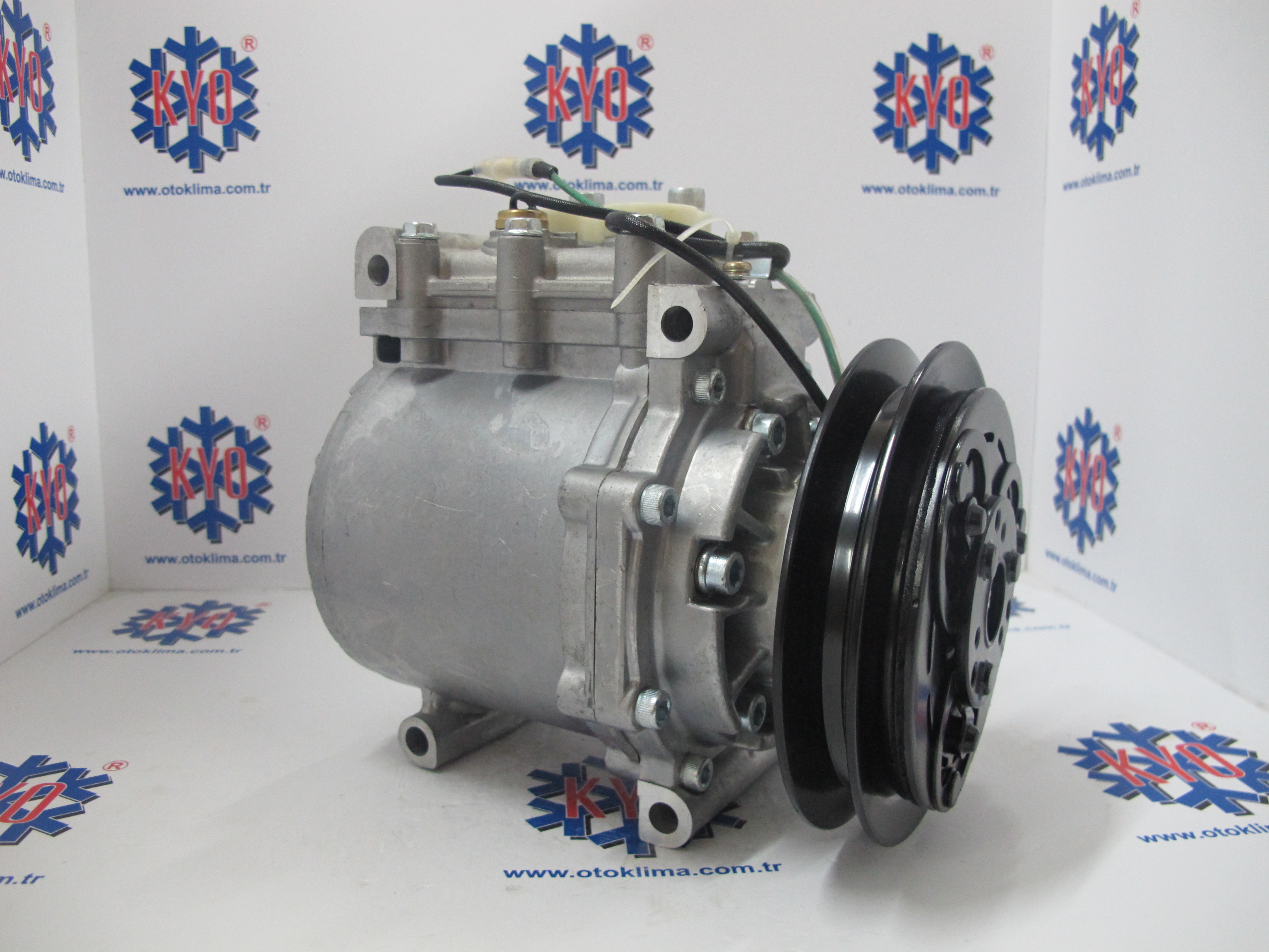 KYOK151166 MITSUBISHI CANTER V KAYIŞ OEM : AKC200A253C