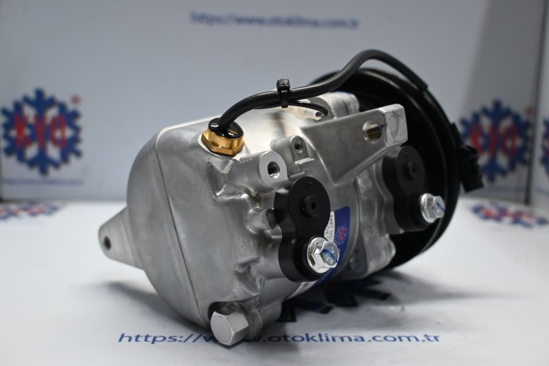 KYOK151168 KUBOTA M5040-M5070-M108-M110 V KAYIŞ  OEM : 447260-5781 - 447260-5780