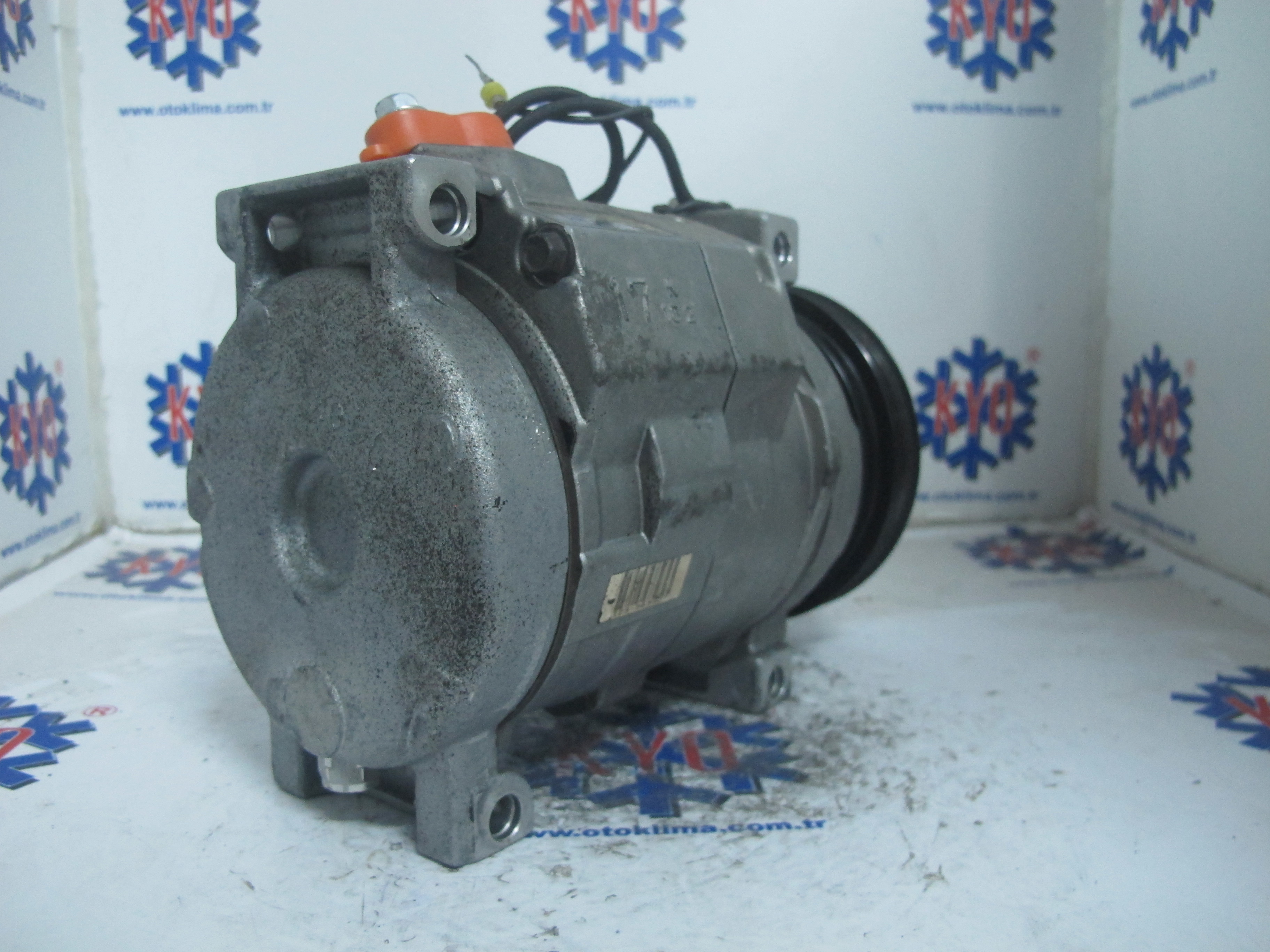 KYOK151177  IVECO DALLY 4 PK OEM:447280-1800