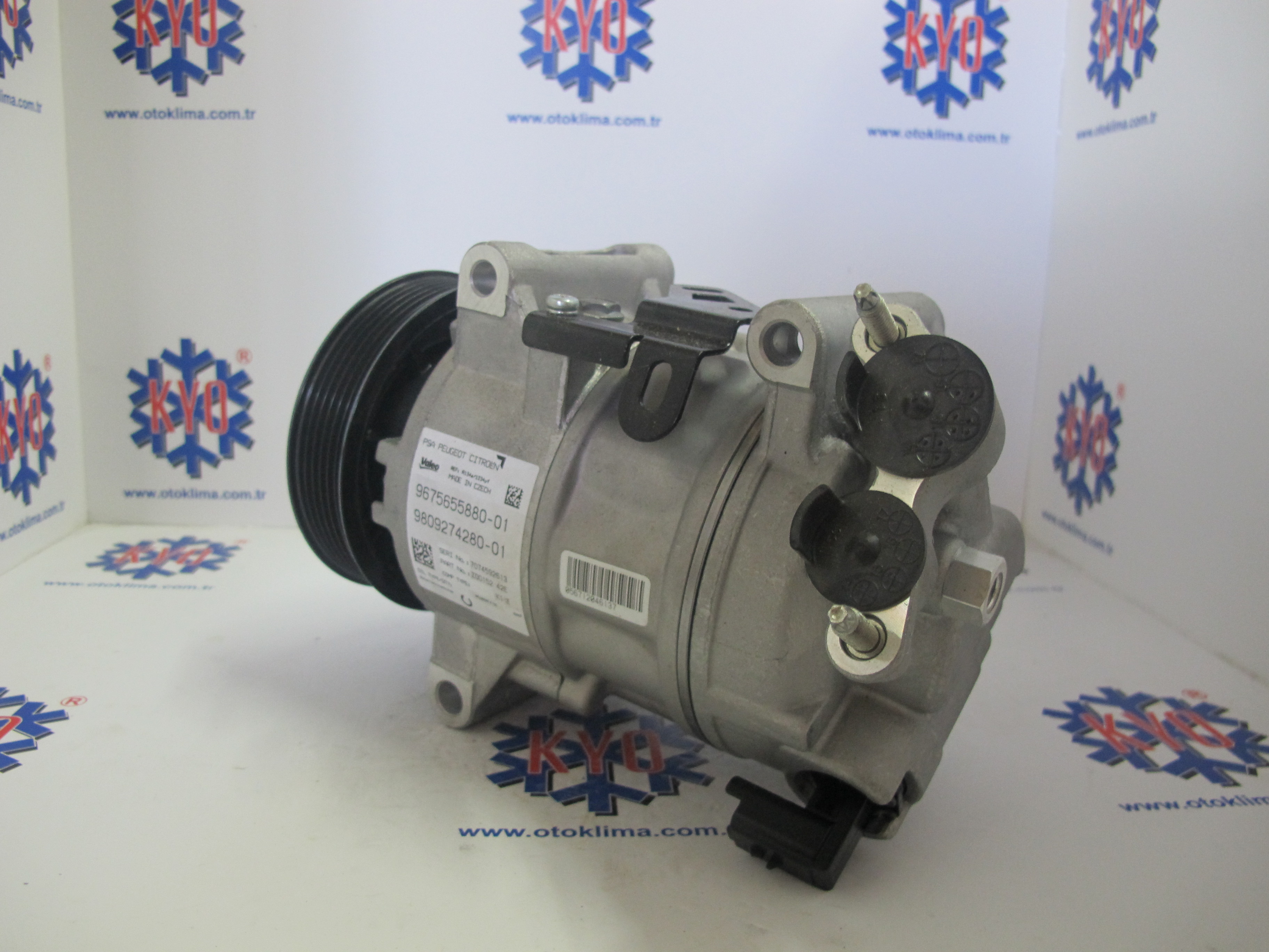 KYOK151186 PEUGEOT 3008 OEM:9675655880