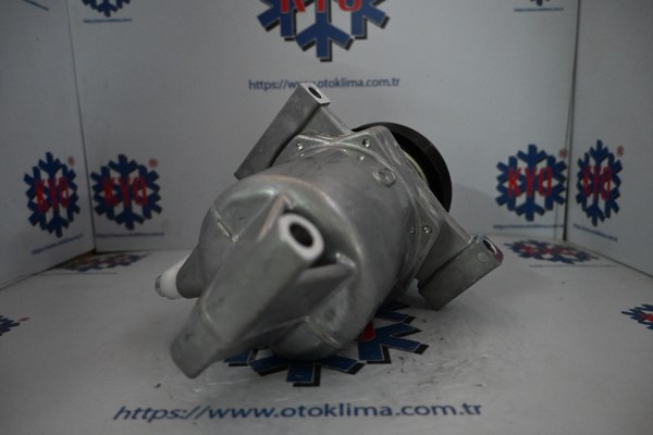 KYOK151194 NISSAN JUKE 1.6 7 PK OEM: 926001KA1A