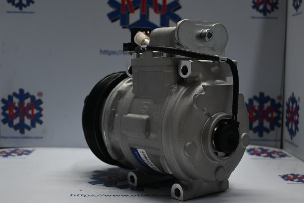 KYOK151217  MERCEDES W201/W124 6PK  OEM: 0031319501