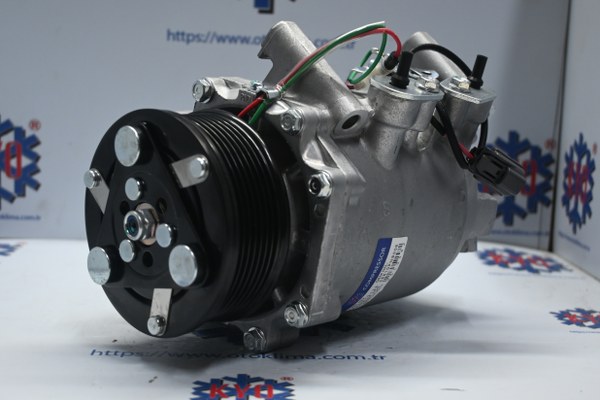 KYOK15123  HONDA CR-V 7 PK OEM:38810PNB006