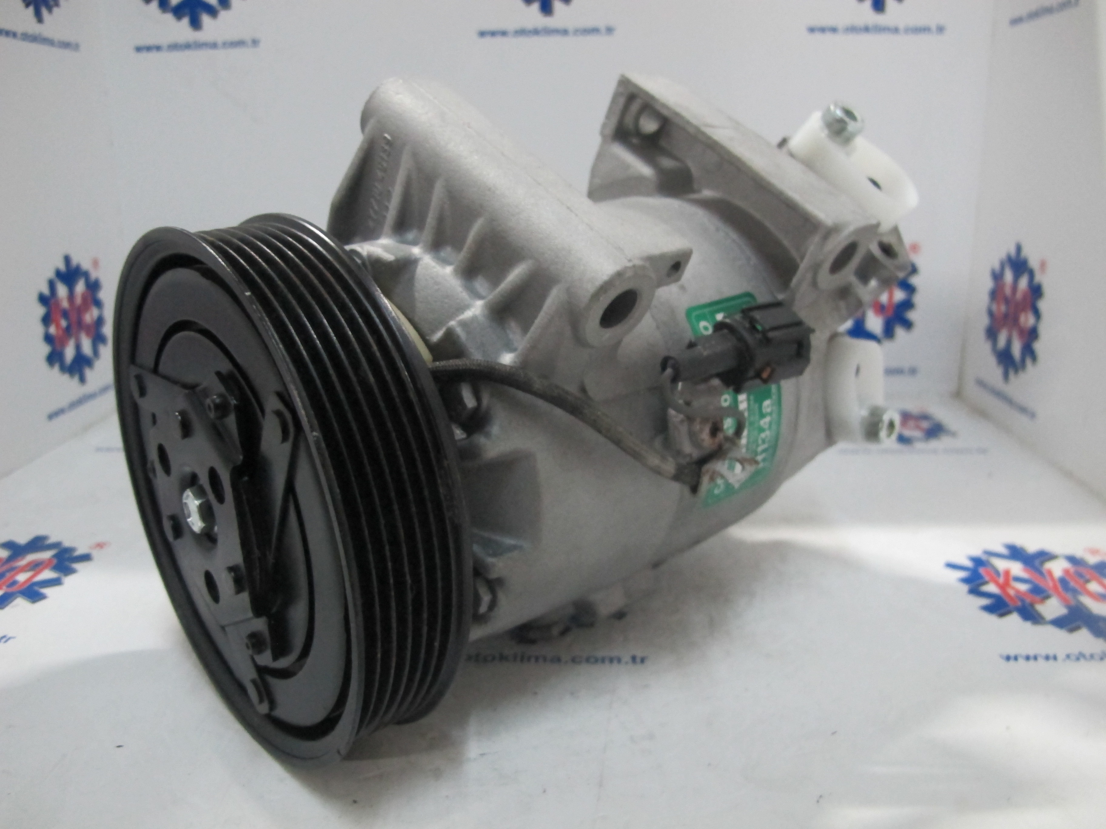 KYOK151268 NISSAN MARCH OEM: 9260021F700