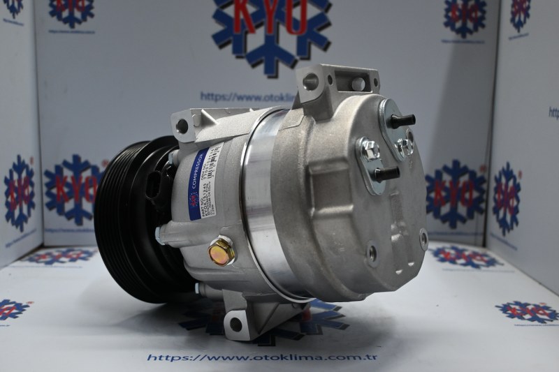 KYOK151345 RENAULT MEGANE 1 6 PK OEM : 7700103536