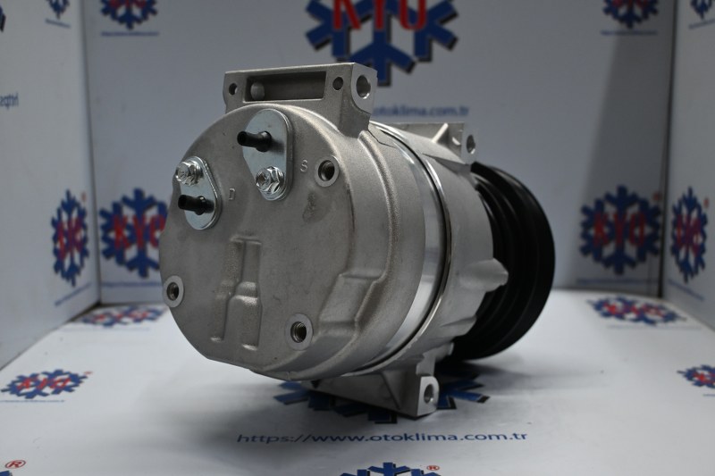 KYOK151345 RENAULT MEGANE 1 6 PK OEM : 7700103536