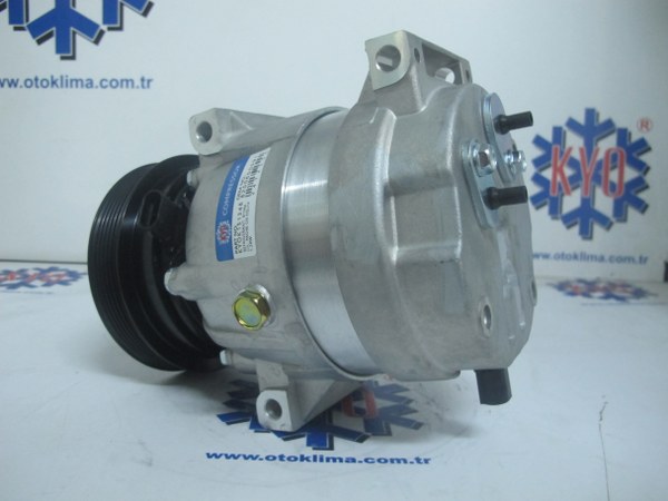 KYOK151348  RENAULT  LAGUNA OEM: 8200024397