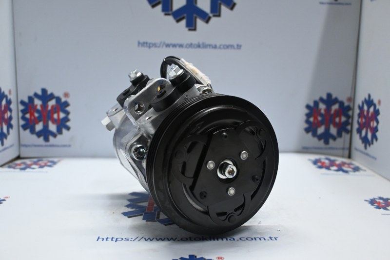 KYOK151362  SUZUKİ  GRAND VİTARA 4 PK OEM: 9520070CA0