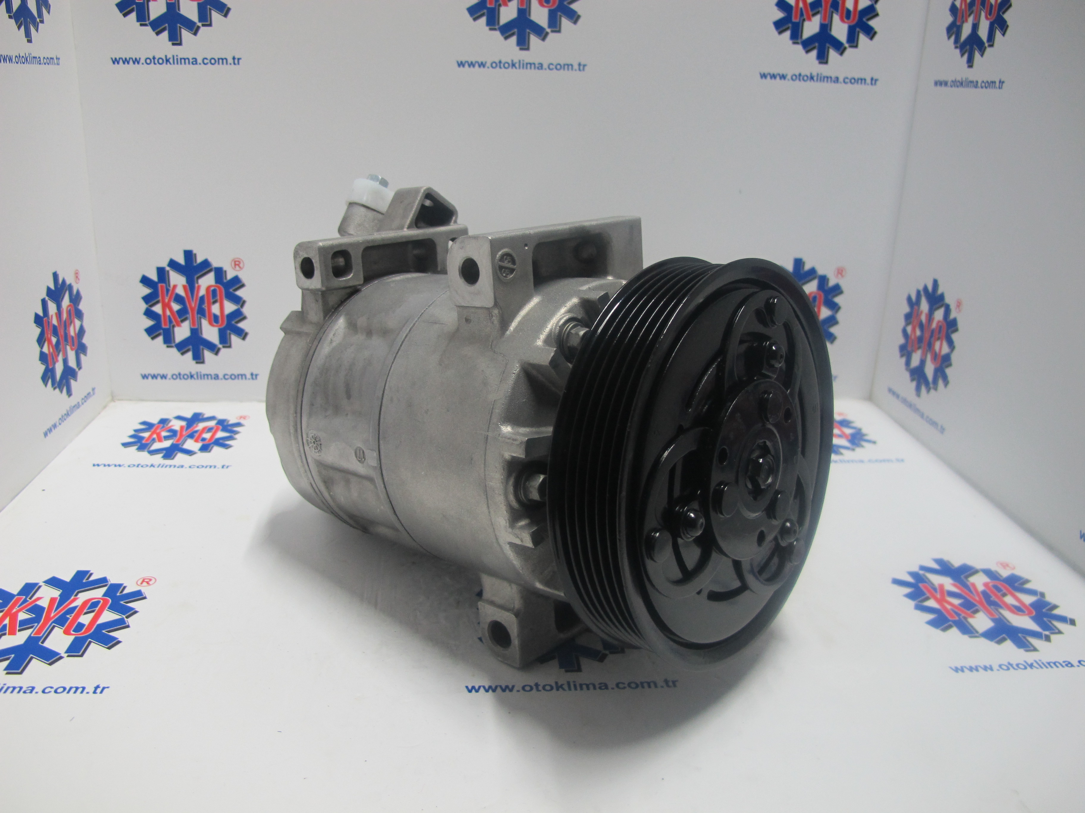 KYOK151402 RENAULT CLİO IV OEM:926002352R