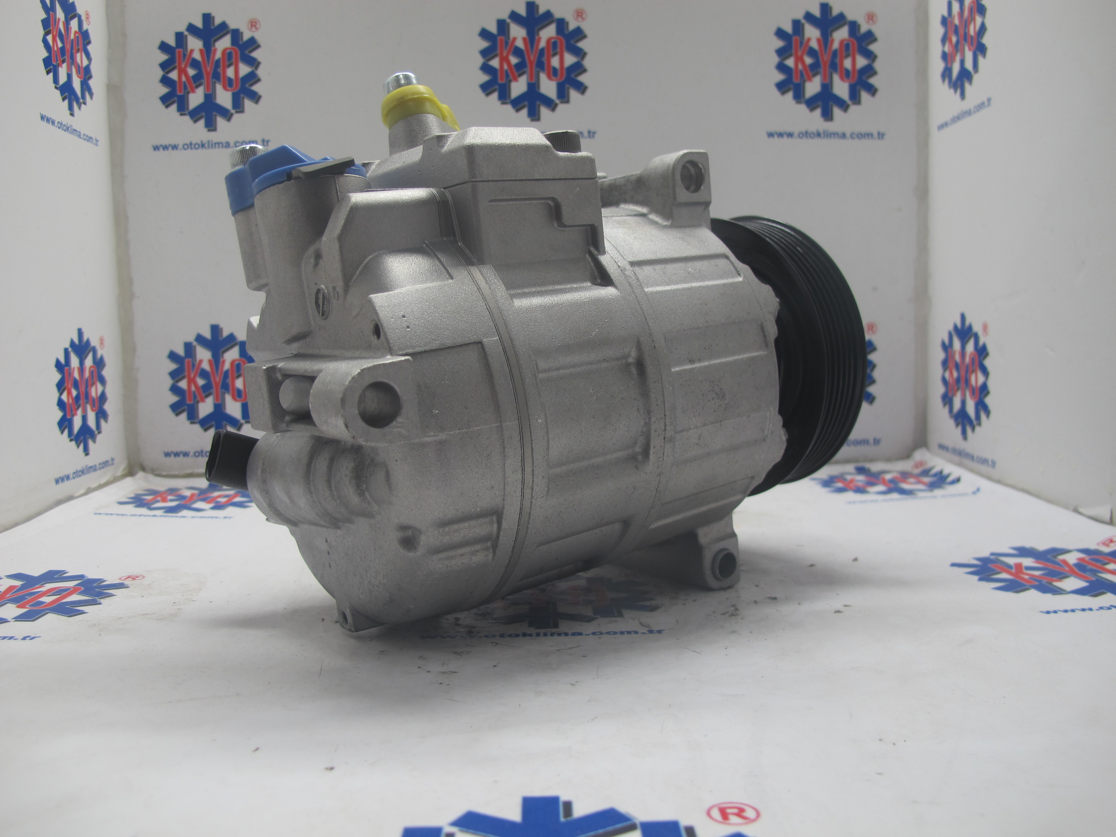 KYOK151410 VOLKSWAGEN GOLF 6 PK  OEM: 1K0820803H
