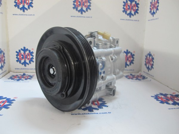 KYOK151445  TOYOTA COROLLA 98 OEM: 442500-2570 