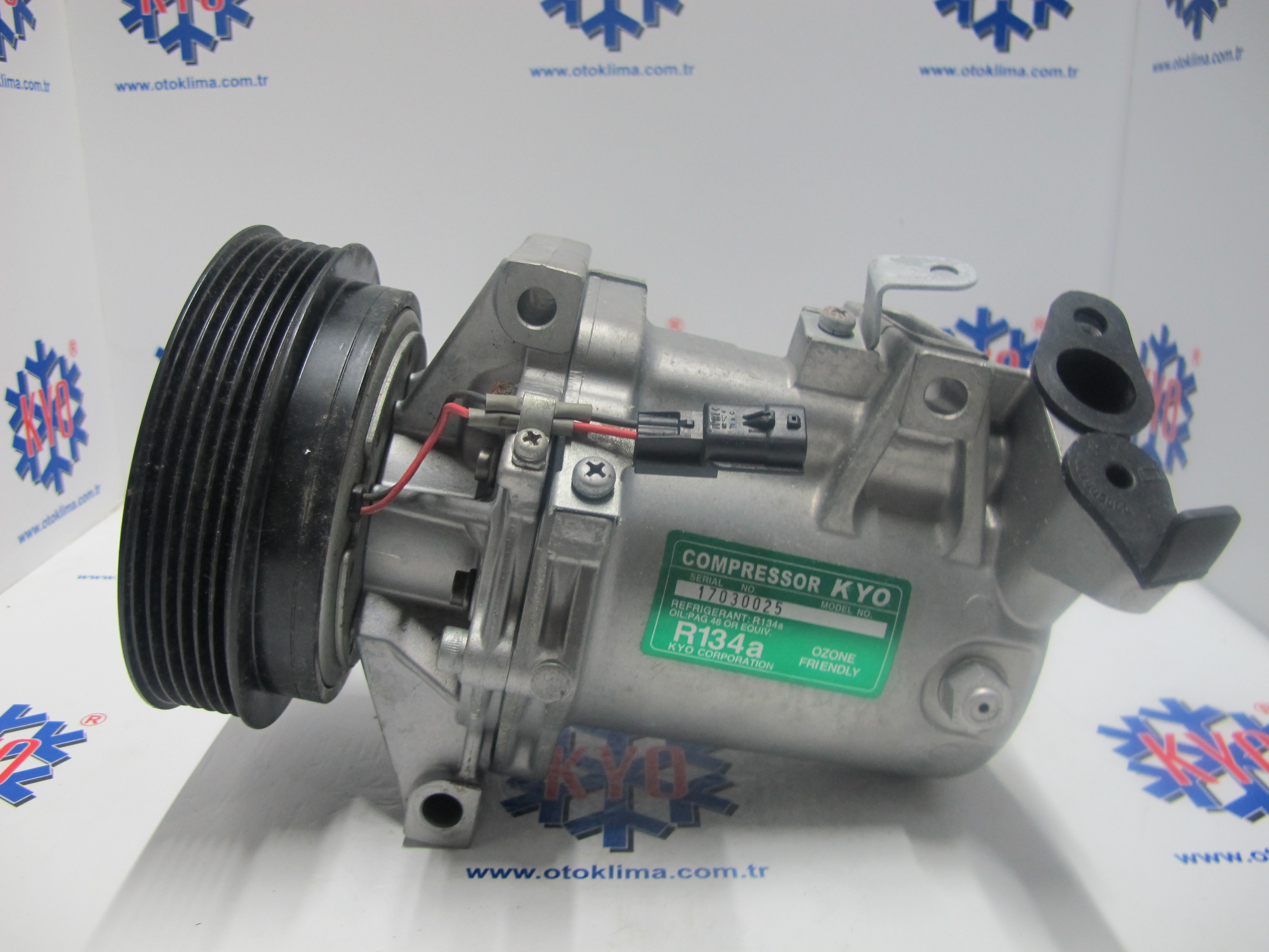 KYOK151470 RENAULT FLUENCE   OEM: 8200816362--A  