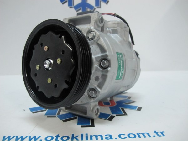 KYOK151476  VW PASSAT 2004  OEM: 4B0260805M