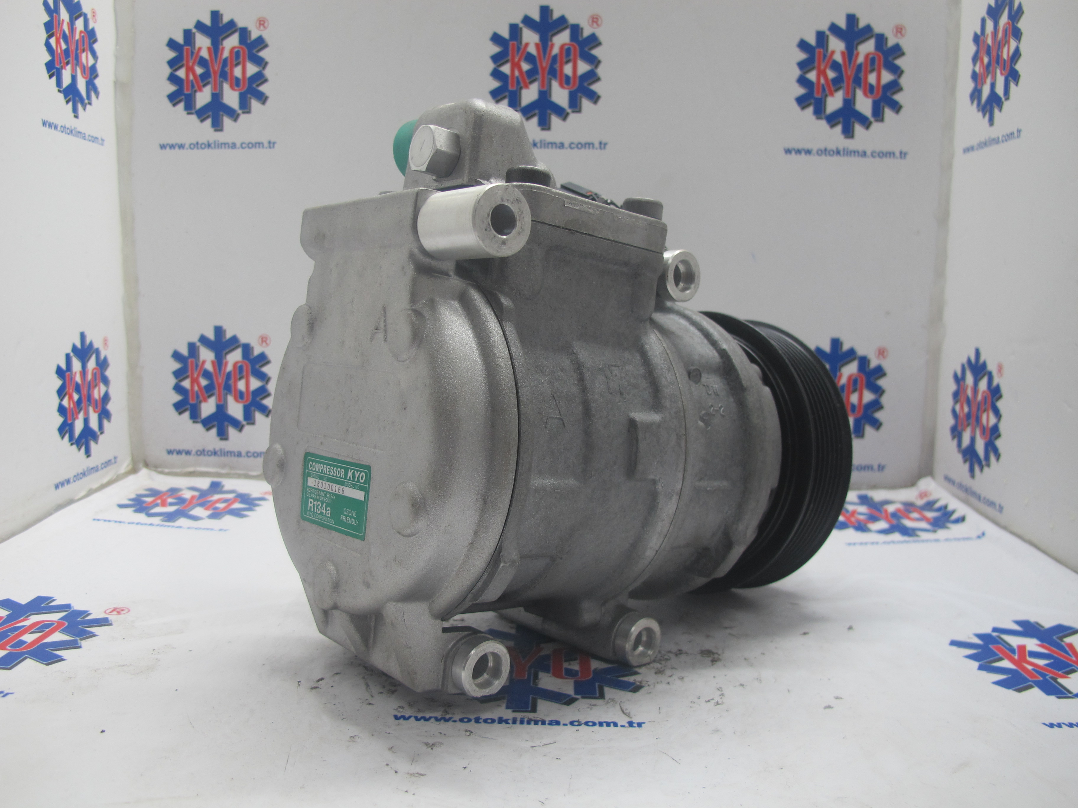 KYOK151494 KİA SORENTO  OEM: 97701-3E000