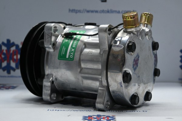 KYOK151509 SD7H15 V KASNAK 12V OEM: SANDEN 8220