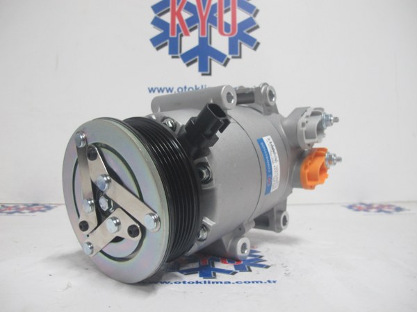 KYOK151586  FORD FOCUS OEM: 8FK351272-181 - AV11-19D629-BC