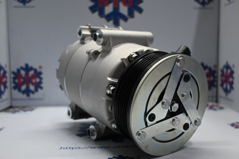 KYOK151586  FORD FOCUS PULLU 6 PK OEM:  AV11-19D629-BC