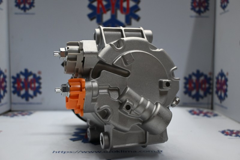 KYOK151586  FORD FOCUS PULLU 6 PK OEM:  AV11-19D629-BC