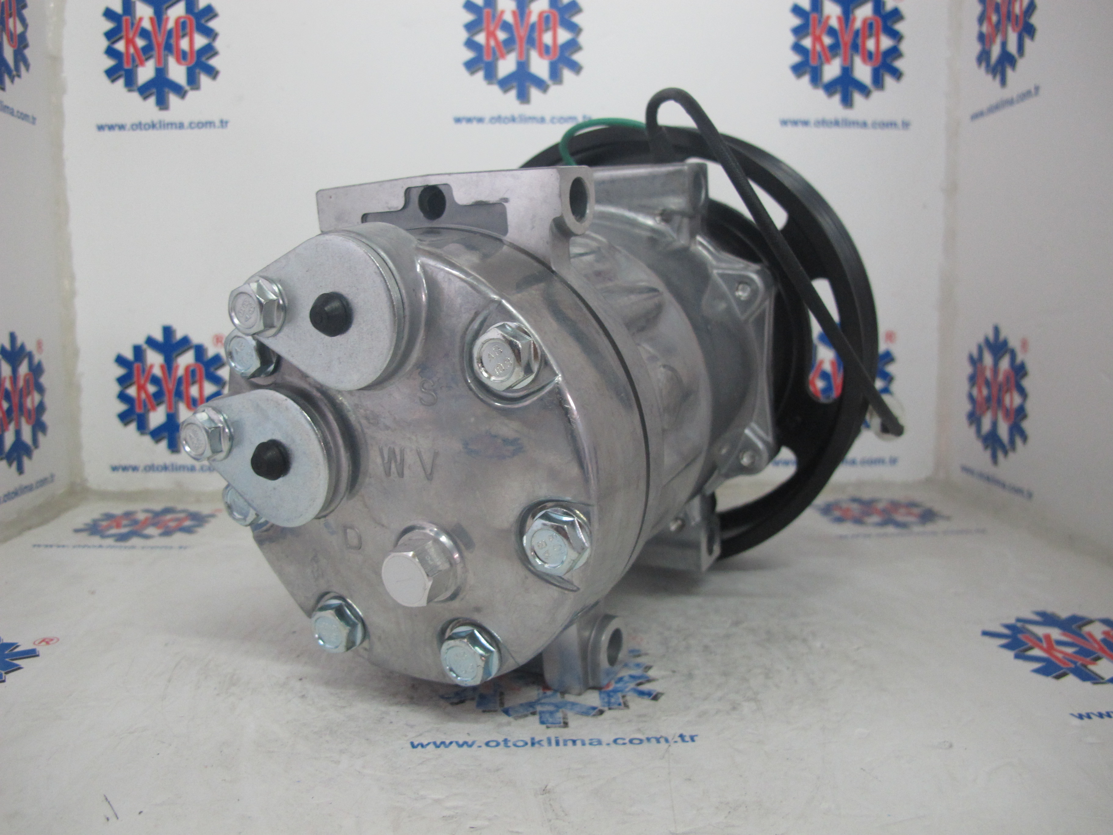 KYOK151609  VOLVO  OEM : 20587125 - 85000458