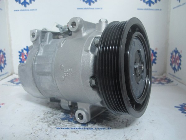 KYOK151666  RENAULT MEGANE III  OEM:8200939386