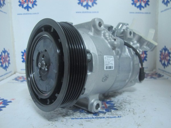 KYOK151666  RENAULT MEGANE III  OEM:8200939386