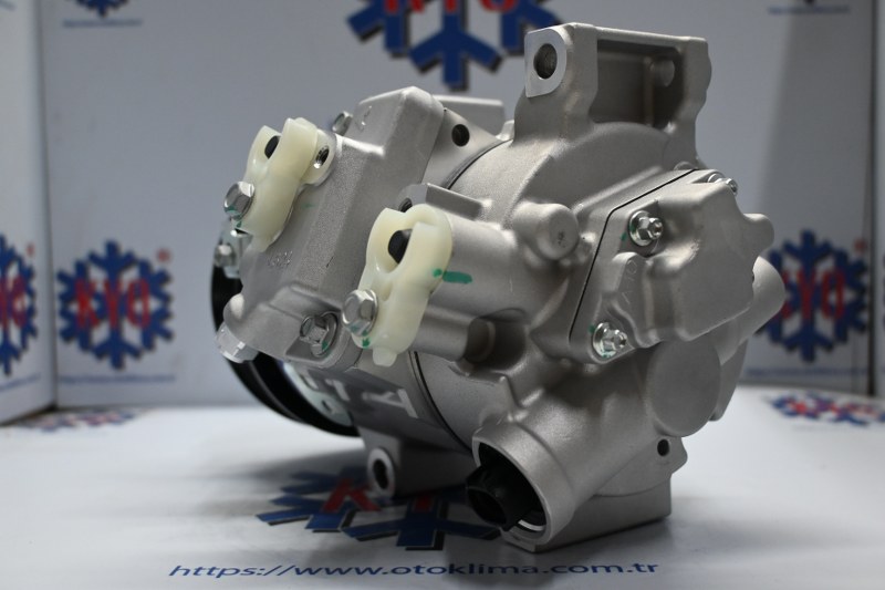 KYOK151683 TOYOTA  AURiS - AVENSİS - COROLLA 6 PK  OEM: 88310-02370 