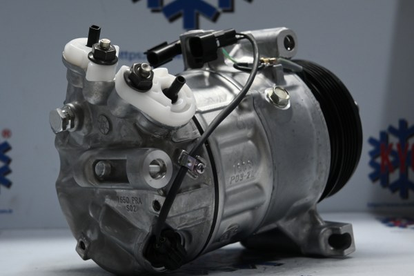 KYOK151694 VOLVO XC60 - V70 - S80 5 PK OEM  30750459- 30780443 - 36000231