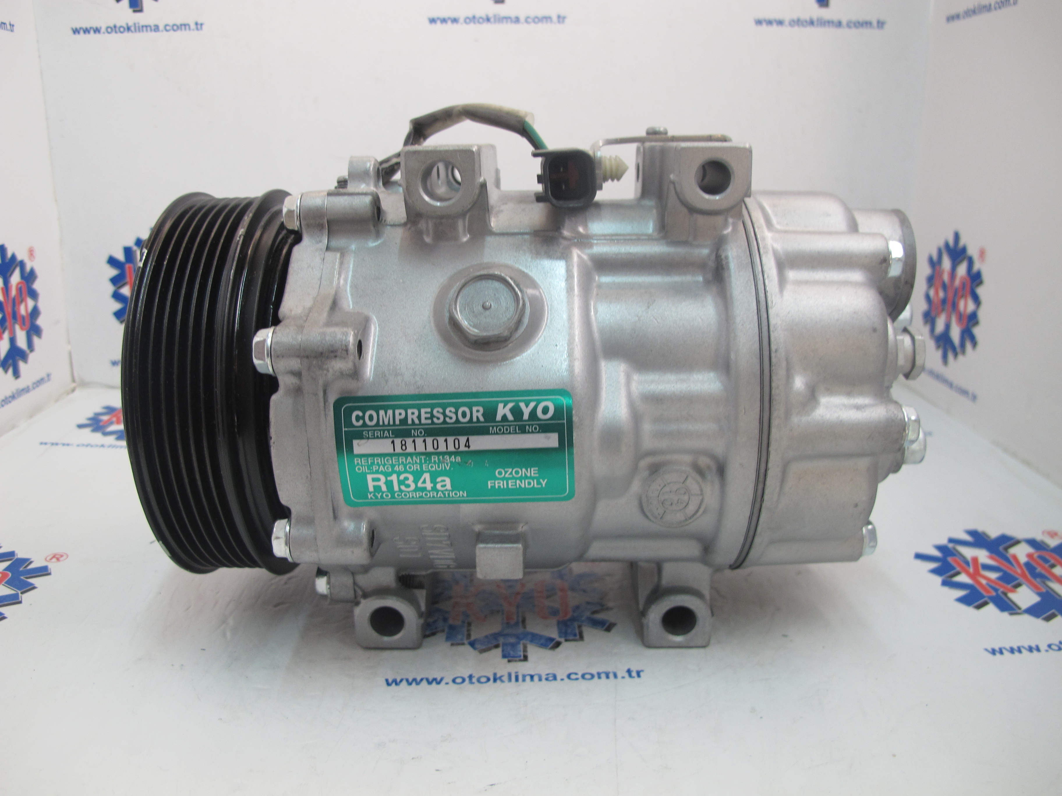 KYOK151695  VOLVO C30-S40  OEM: 1234257 - 3M5H19D629HB