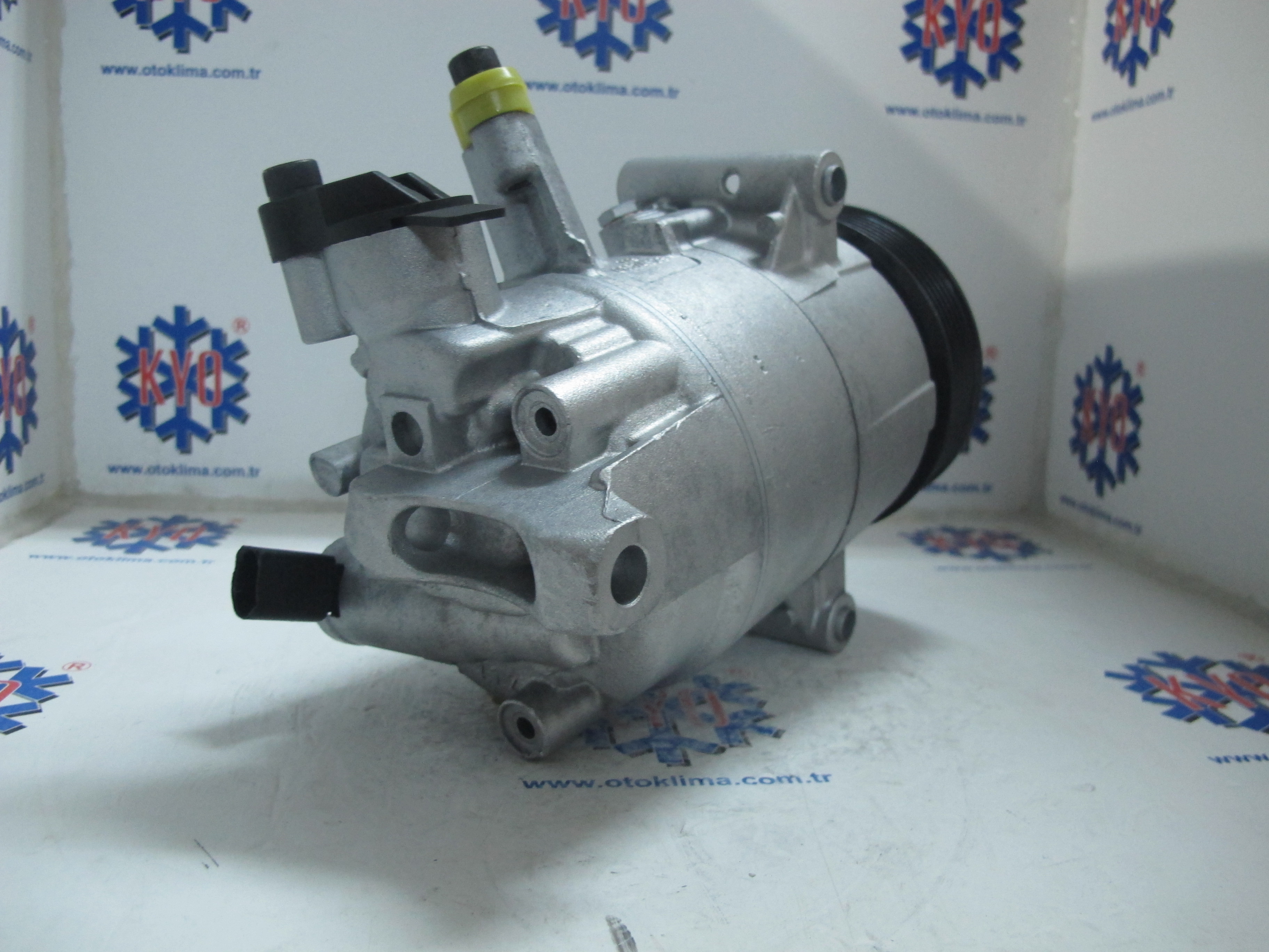 KYOK151699  VW GOLF VII  DELPHİ  OEM: TSP0155997 - 5Q0816803B