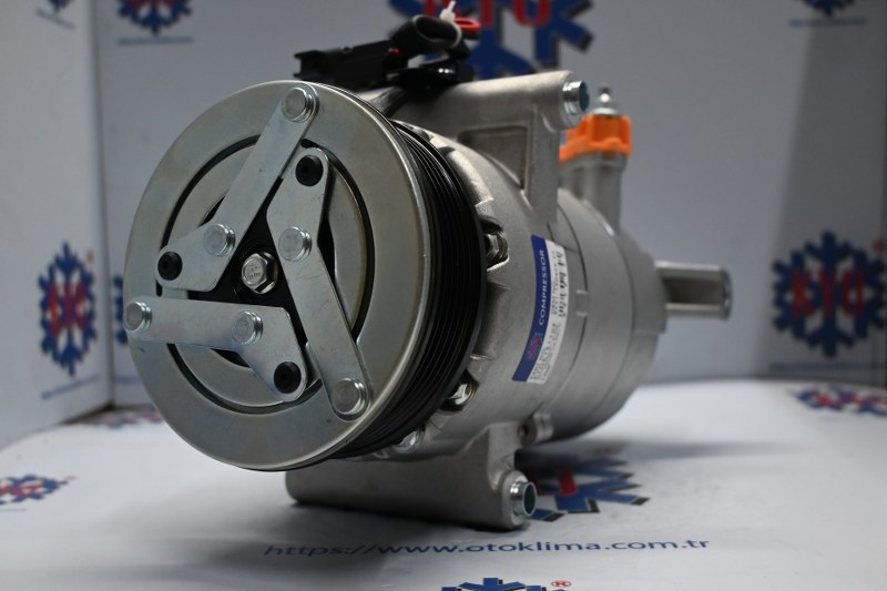 KYOK151703 FORD CUSTOM 6PK OEM : BK21-19D629-EA - BK21-19D629-AD