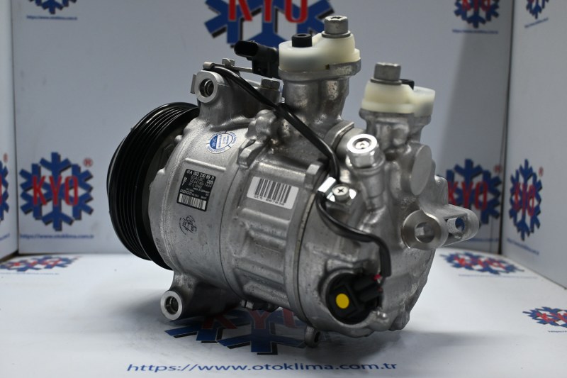 KYOK151735 MERCEDES BENZ  C-LASS - C - 200 2016  5 PK  DENSO OEM: A0008301301