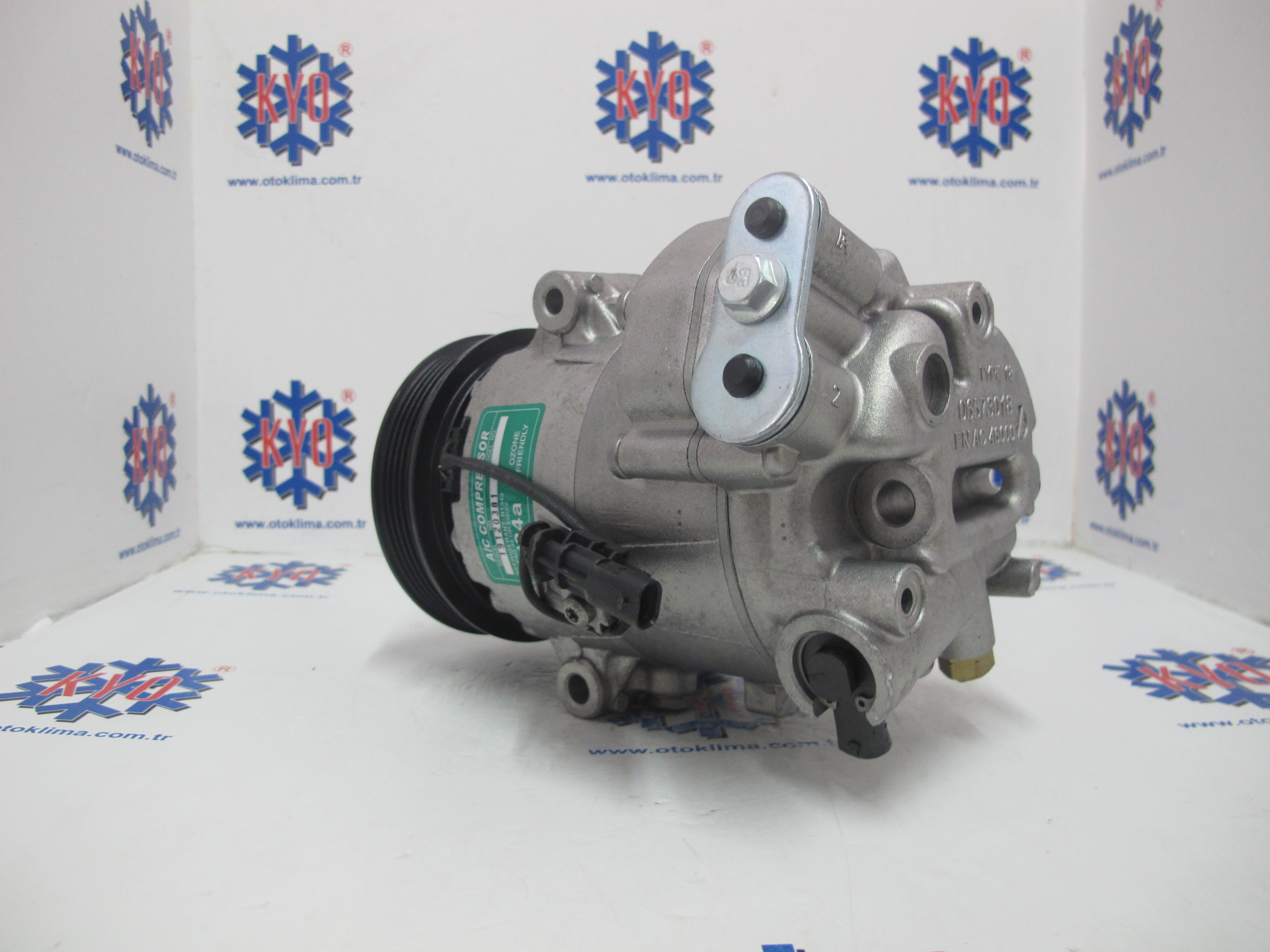 KYOK151764 OPEL MERİVA 1.6 BENZİNLİ  5 PK OEM:15540748