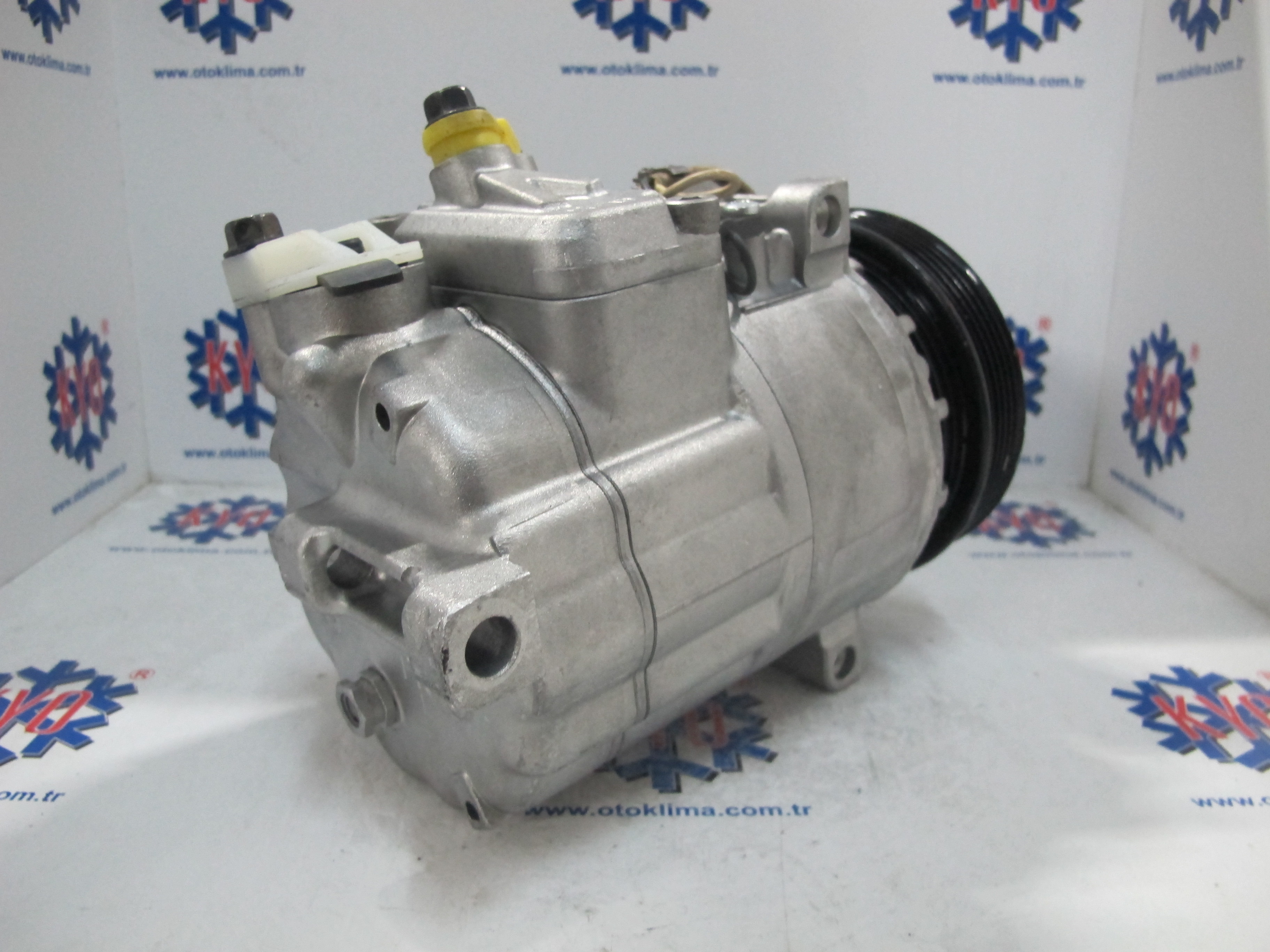 KYOK15179  LAND  ROVER FREELANDER  75 1.8 OEM: JPB101450