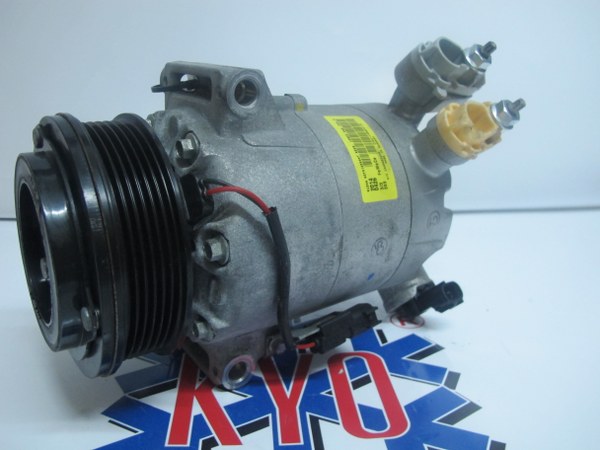 KYOK151800  FORD FOCUS 4 2015- OEM : CV61-19D629-FE