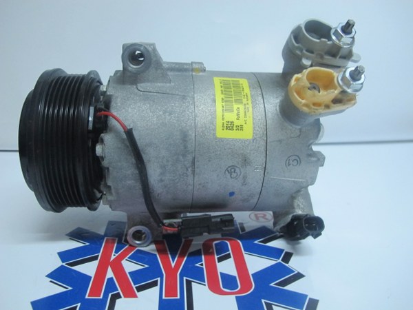 KYOK151800  FORD FOCUS 4 2015- OEM : CV61-19D629-FE