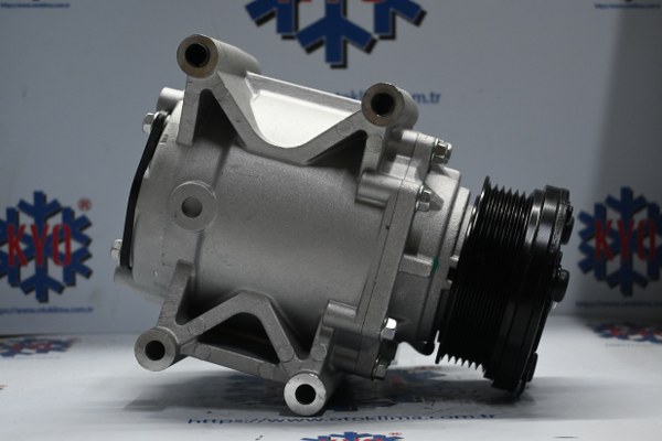 KYOK15187 JAGUAR S-TYPE/ X-TYPE  FORD 6 PK OEM:XR82897/1X4H-19D629-AA/C2S42081/C2S19412/C2S44928/7X43-19D629-AA