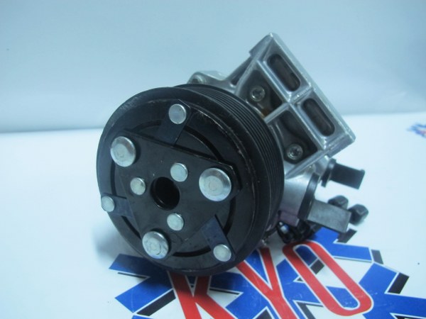 KYOK151194 NISSAN JUKE  OEM: 926001KA1A