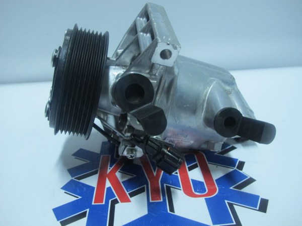 KYOK151194 NISSAN JUKE  OEM: 926001KA1A