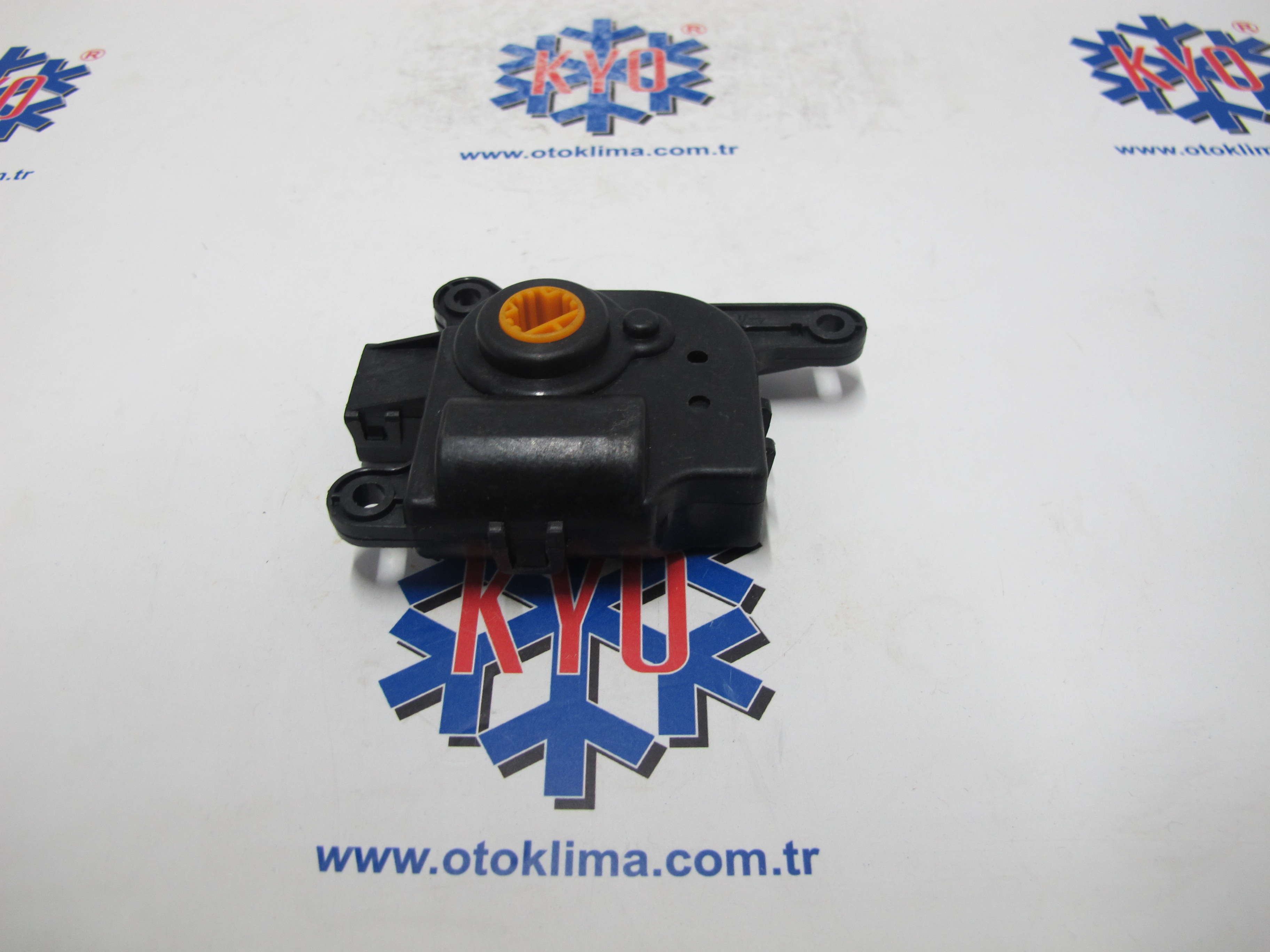 KYOKM D332 AP6LA HYUNDAİ İ30 KLAPE MOTORU OEM:D332 AP6LA