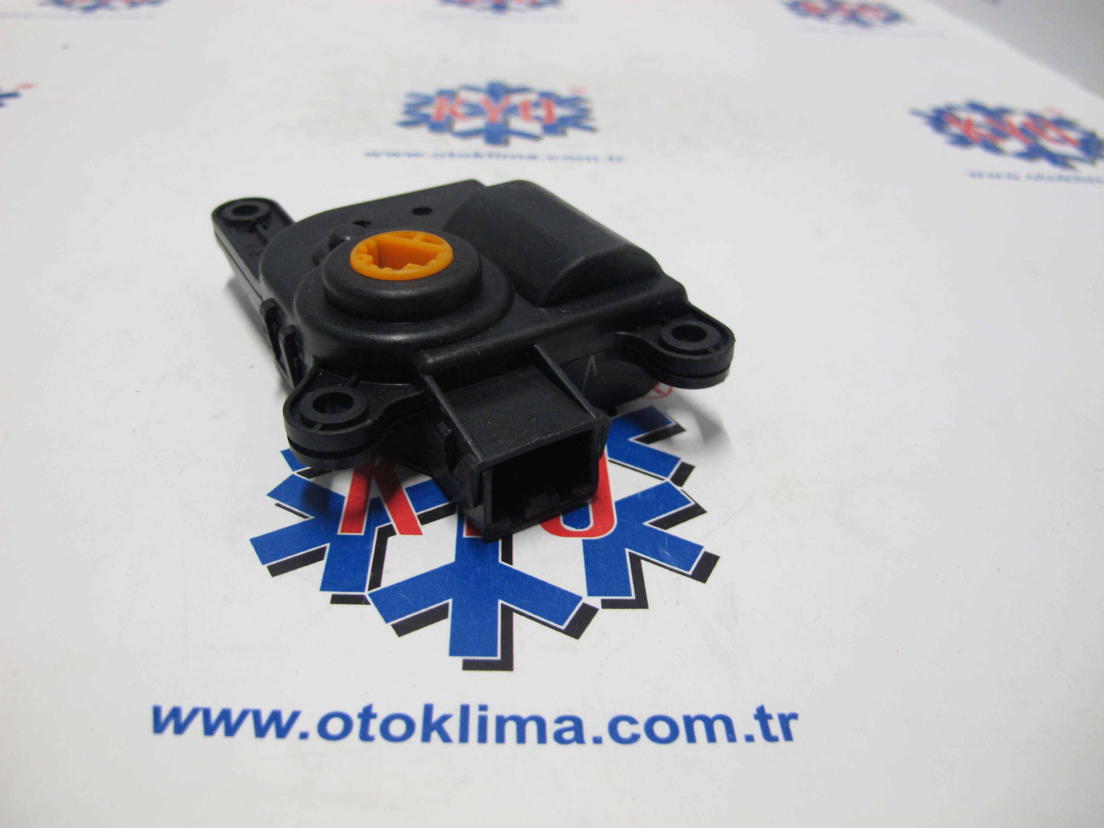 KYOKM D332 AP6LA HYUNDAİ İ30 KLAPE MOTORU OEM:D332 AP6LA