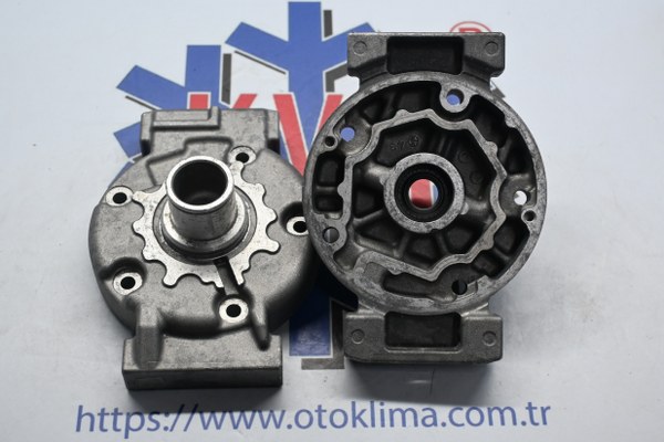 KYOKP8049  İŞ MAKİNASI DENSO ÖN KAPAK