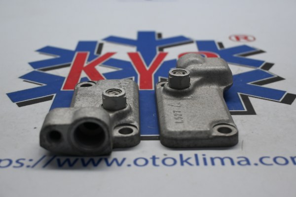 KYOKP8083 AUDİ Q8 ÜST KAPAK