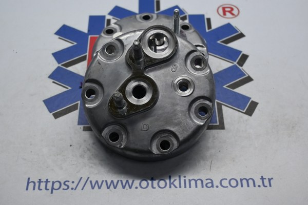 KYOKP8097 CEED / CATERPILLER İŞ MAKİNESİ ARKA KAPAK