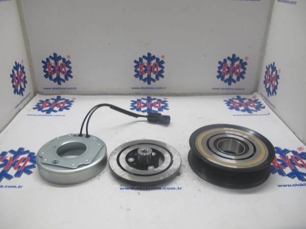 KYOKS5533 FORD CUSTOM 6 PK  