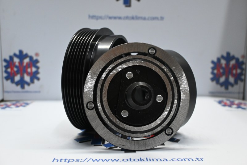 KYOKS5575 OPEL CORSA C / ASTRA F 6 PK 40-62-20 