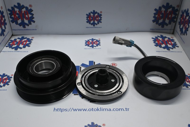 KYOKS5575 OPEL CORSA C / ASTRA F 6 PK 40-62-20 