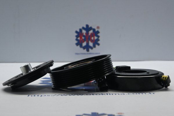 KYOKS5607 MERCEDES BENZ C-CLASS, W205, C200, C300 SANDEN 7 PK ÇAP:122 BİLYA:35-52-20