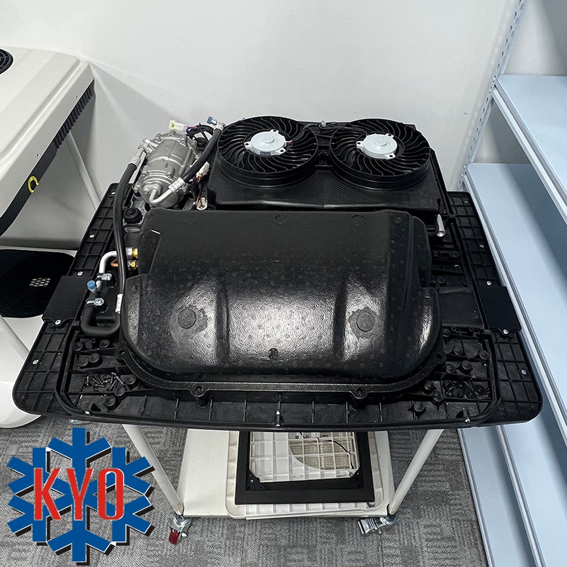 KYOPK0105  PARK KLİMA ÇİFT FANLİ 12V 