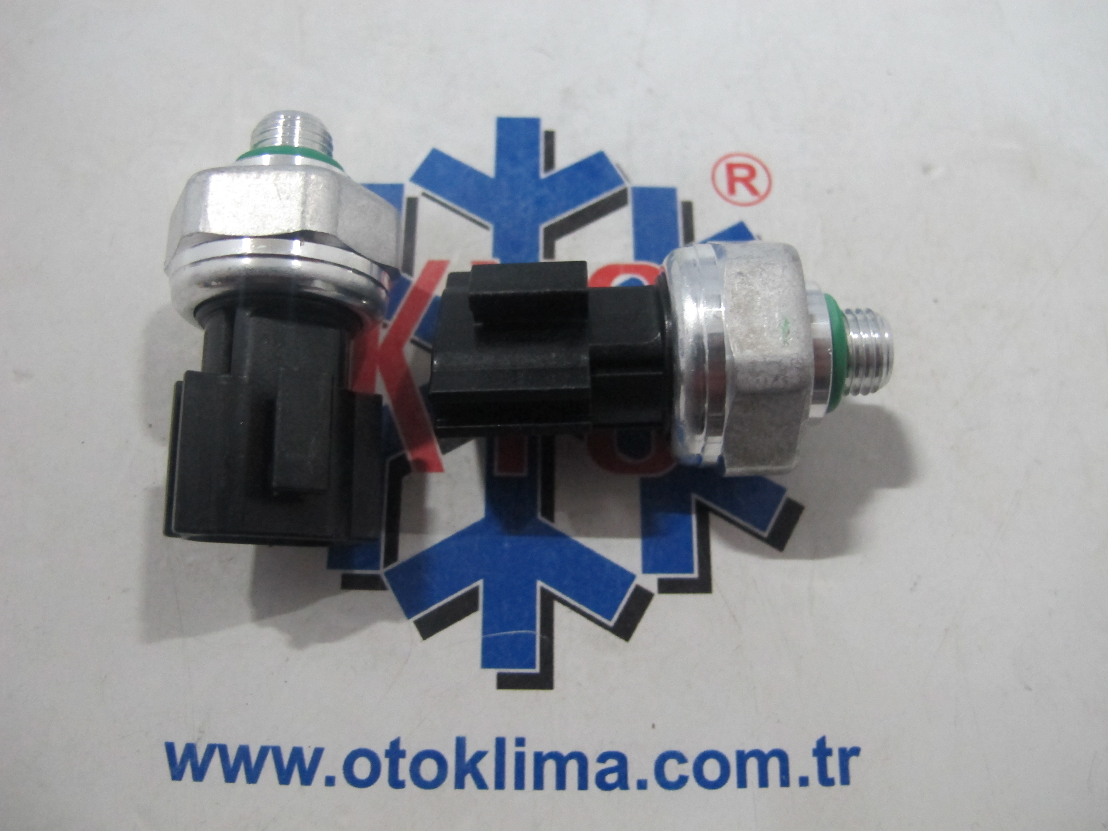 KYOPS6917  NİSSAN - HYUNDAİ OEM:   921366J010 , 92136-6J010